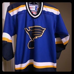 Youth size 6/7 St. Louis Blues home jersey